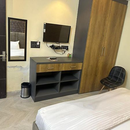 Hotel Kritika 그레이터 노이다 외부 사진