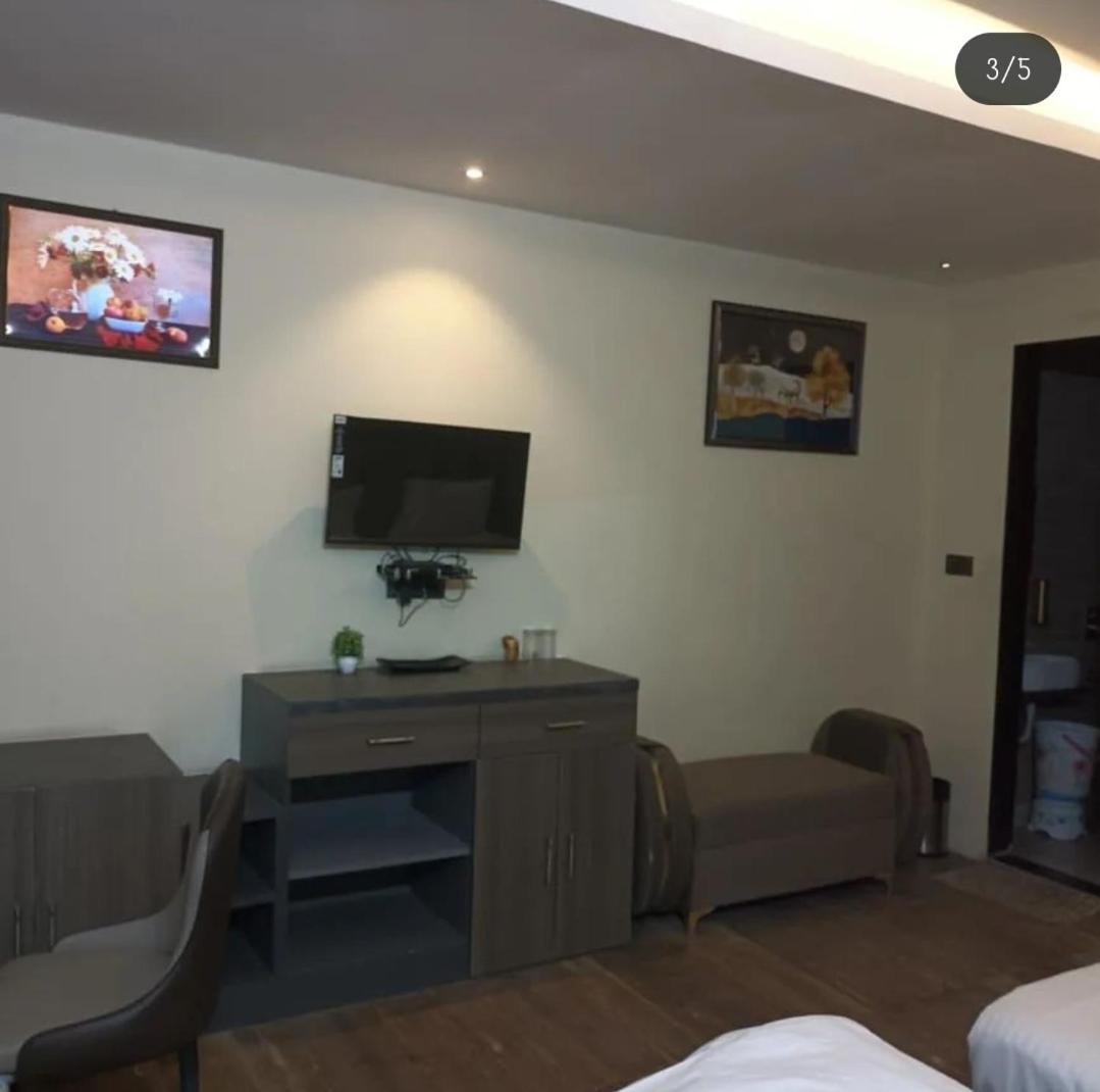 Hotel Kritika 그레이터 노이다 외부 사진